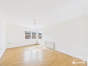 Sitting Room- click for photo gallery